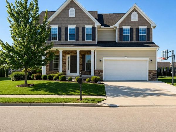 1144 Red Maple Drive, Troy, OH 45373