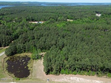 87 Hortons Pond Road, Apex, NC 27523