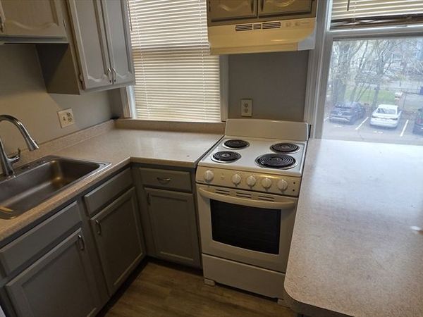 37 Walnut Ave, Unit 3, Revere, MA 02151