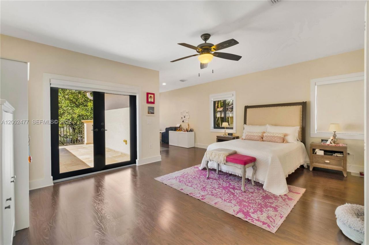 3141 Day Ave , Unit 3141, Miami, FL 33133 Photo