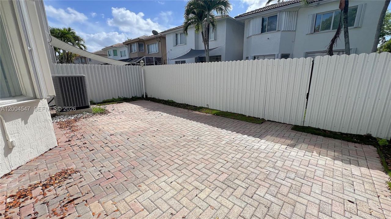 7392 NW 112th Ct , Unit 7392, Doral, FL 33178 Photo