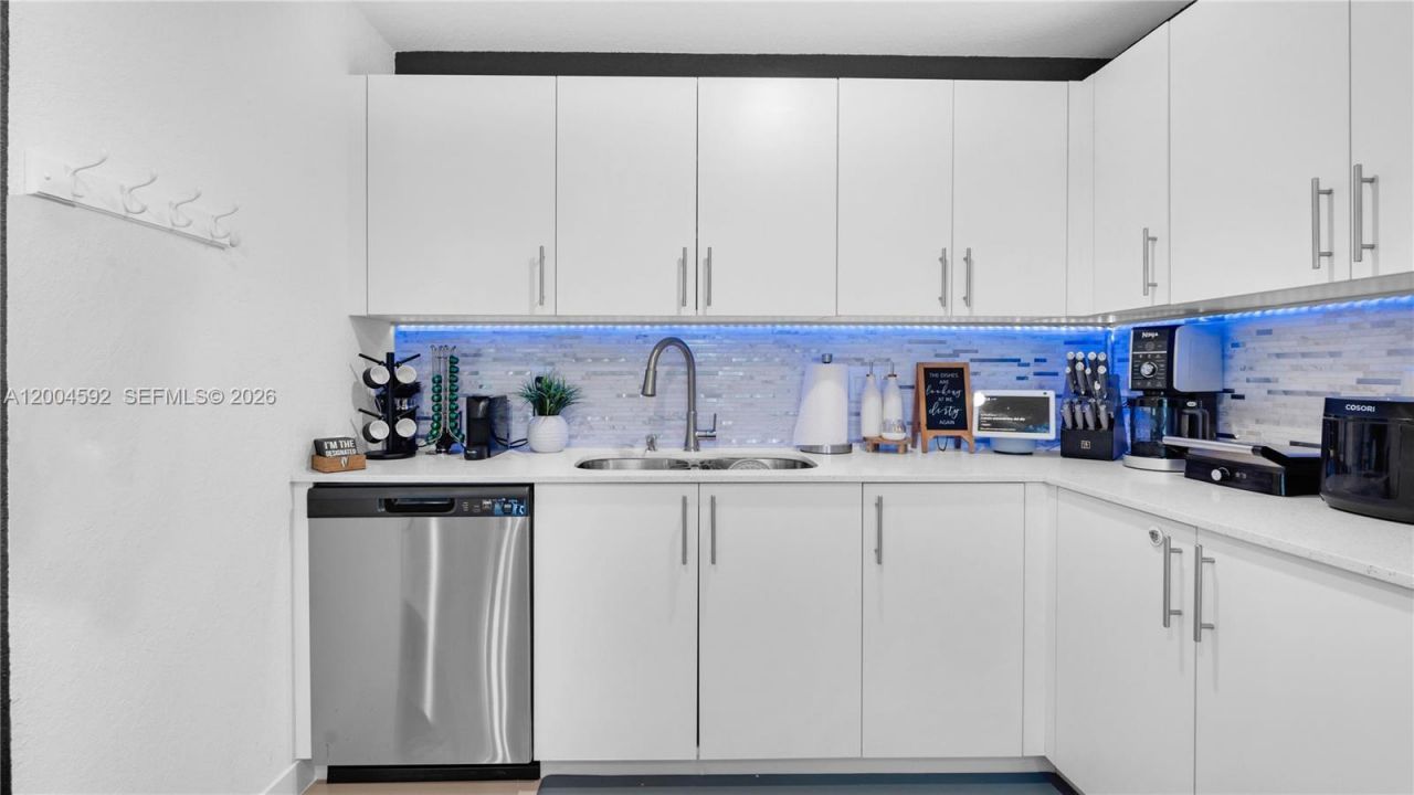 25664 SW 143rd Path , Homestead, FL 33032 Photo