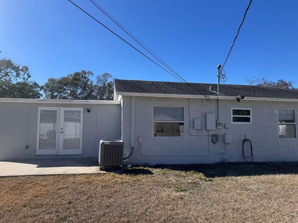 7101 15th Street N, Saint Petersburg, FL 33702 Photo