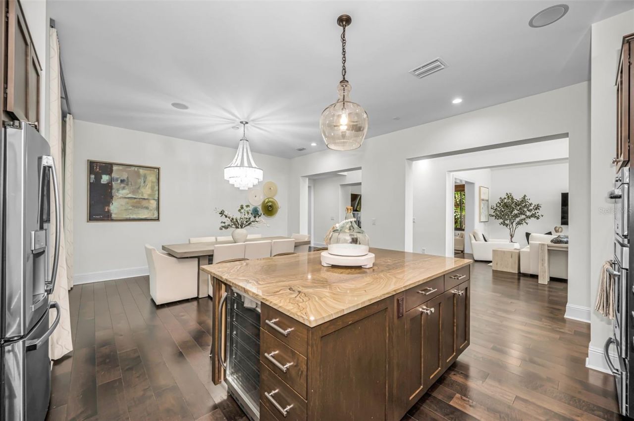 1710 Brightwaters Boulevard Ne, Saint Petersburg, FL 33704 Photo