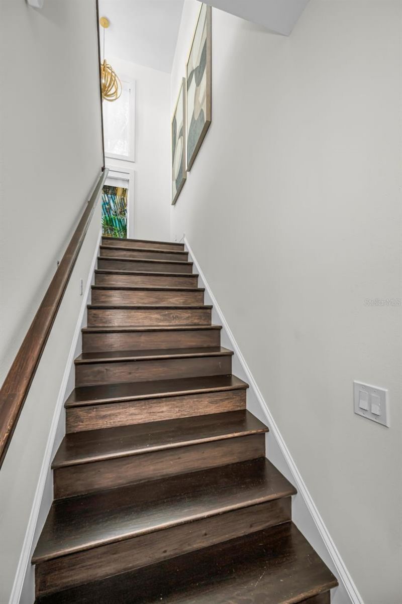 1710 Brightwaters Boulevard Ne, Saint Petersburg, FL 33704 Photo