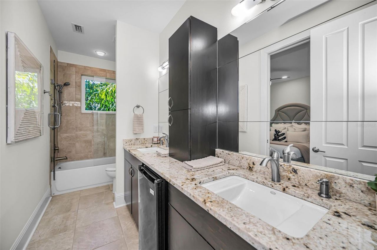 1710 Brightwaters Boulevard Ne, Saint Petersburg, FL 33704 Photo
