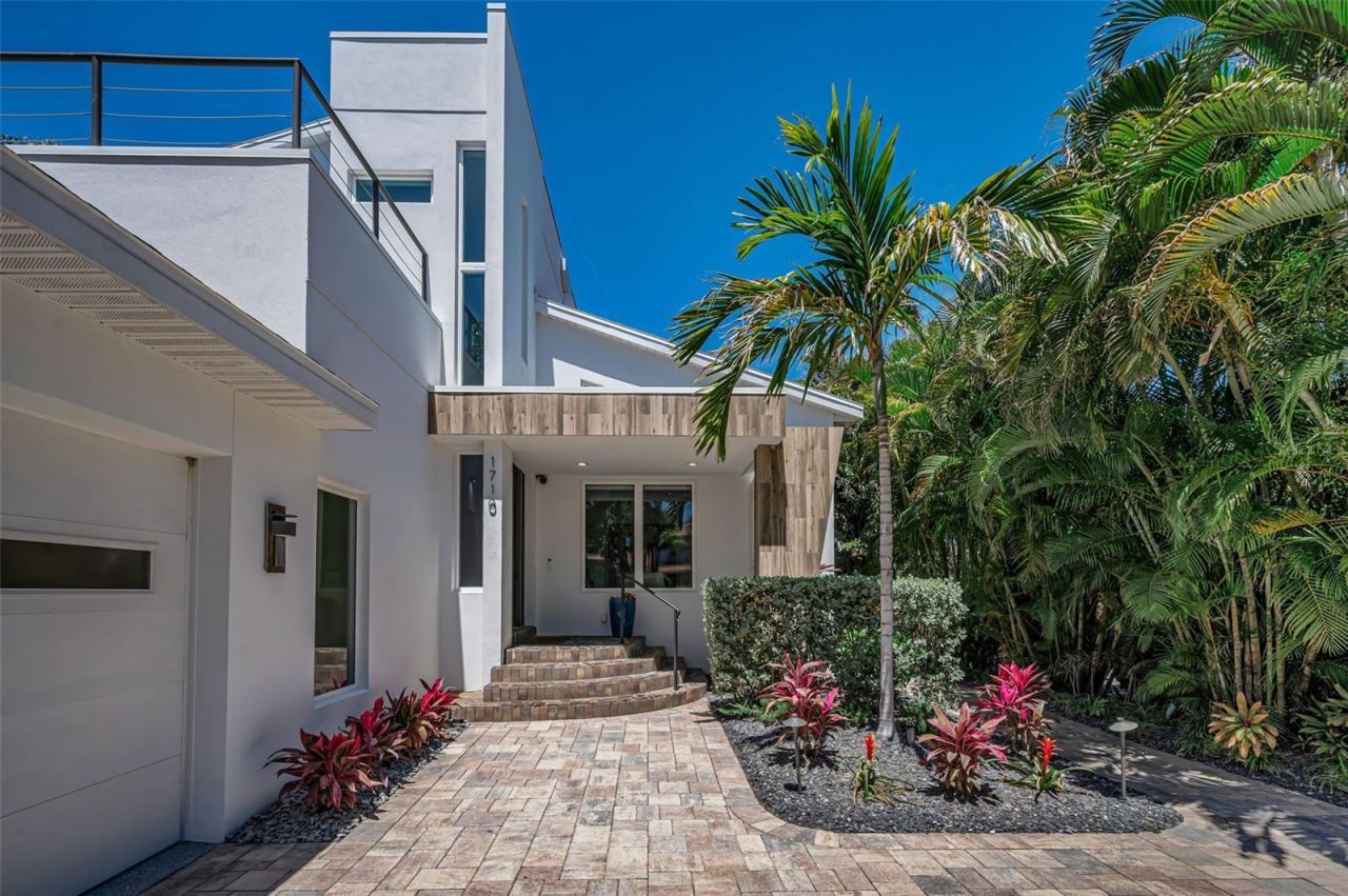 1710 Brightwaters Boulevard Ne, Saint Petersburg, FL 33704 Photo