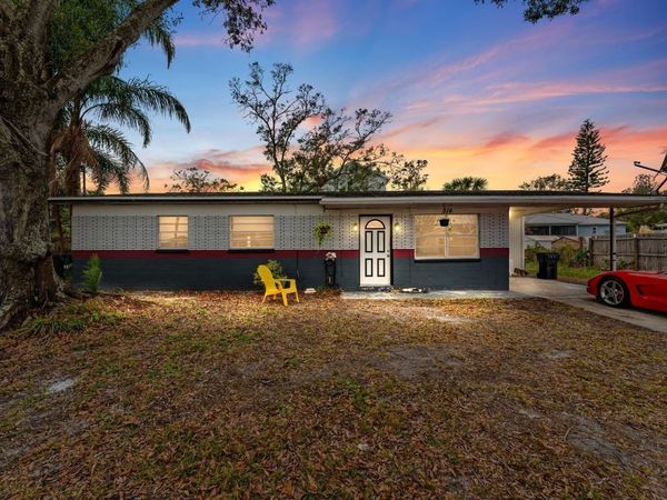 314 COUNTRY CLUB DRIVE , OLDSMAR, FL 34677