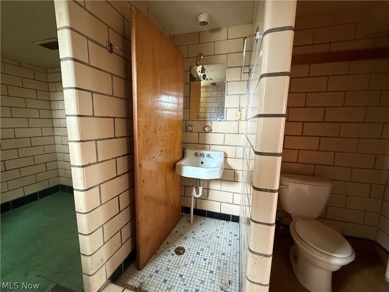 129 Reichart Avenue, Wintersville, OH 43953 Photo 26