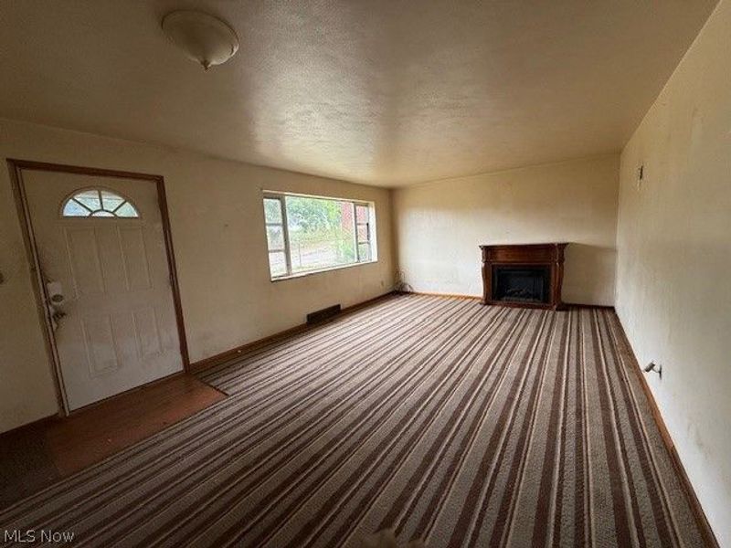 129 Reichart Avenue, Wintersville, OH 43953 Photo 8