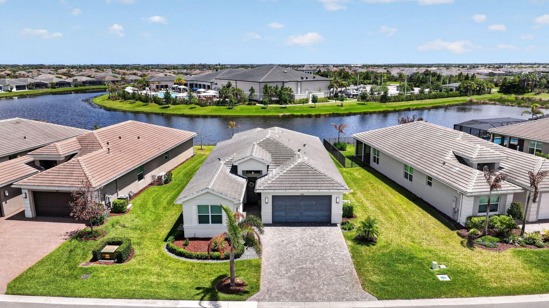 11869 SW Poseidon Way, Port Saint Lucie, FL 34987 Photo