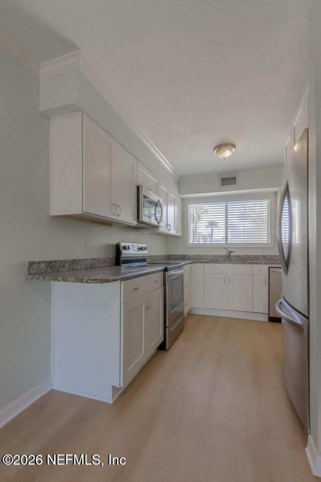 360 14th Avenue S, Unit E, Jacksonville Beach, FL 32250 Photo
