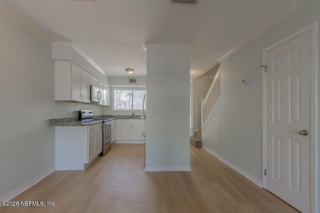 360 14th Avenue S, Unit E, Jacksonville Beach, FL 32250 Photo