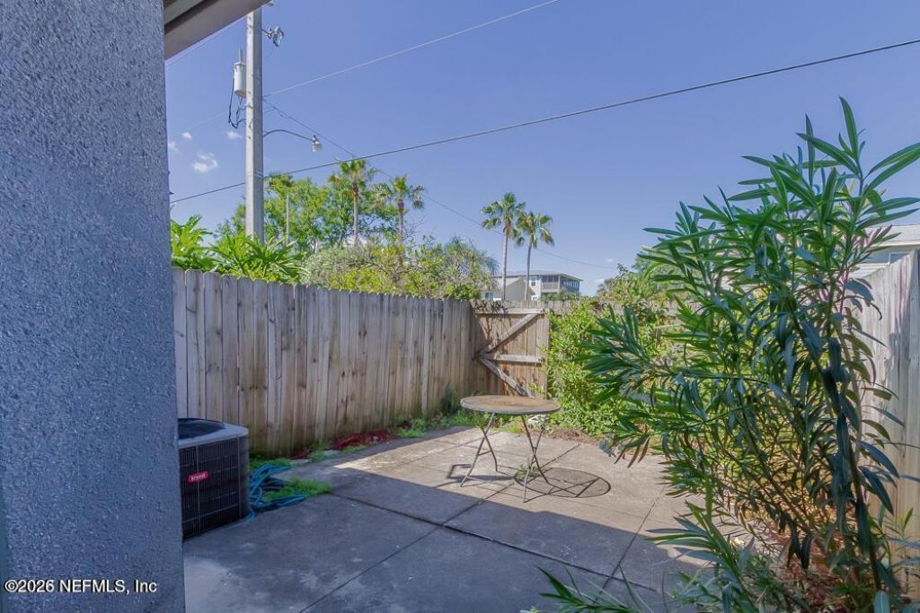 360 14th Avenue S, Unit E, Jacksonville Beach, FL 32250 Photo