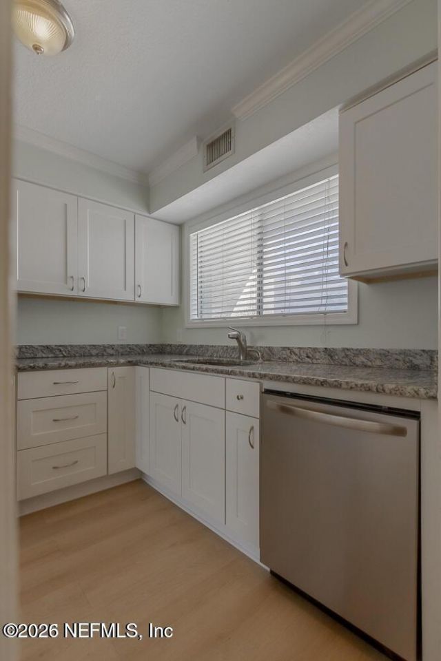 360 14th Avenue S, Unit E, Jacksonville Beach, FL 32250 Photo