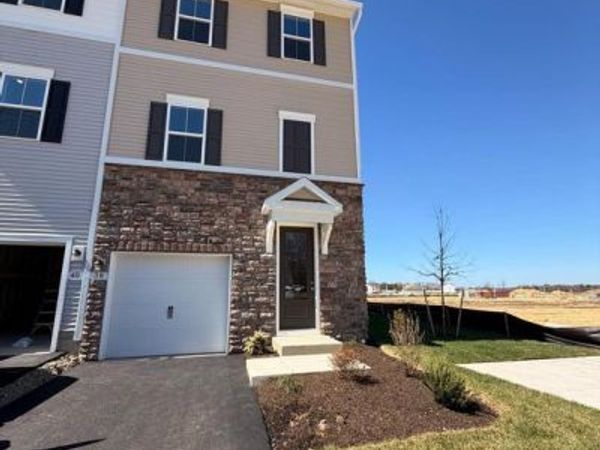 49 BASSWOOD , BERLIN, NJ 08009