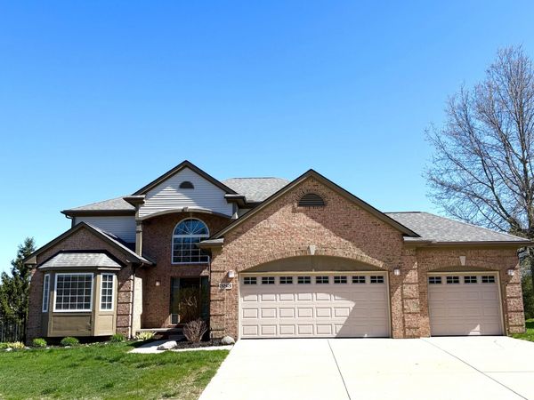 383 Sedgewood Lane, Ann Arbor, MI 48103