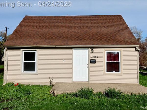 24100 Berry Avenue, Warren, MI 48089