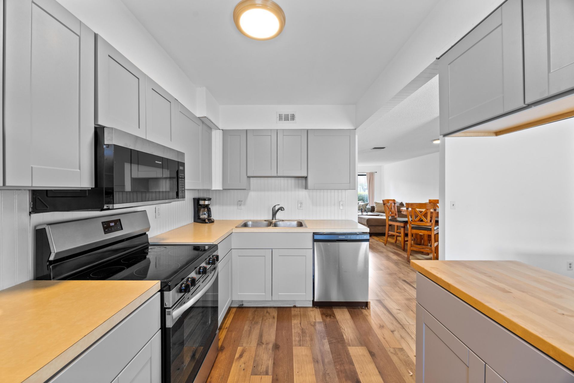 310 Sandtree Drive, Palm Beach Gardens, FL 33403 Photo