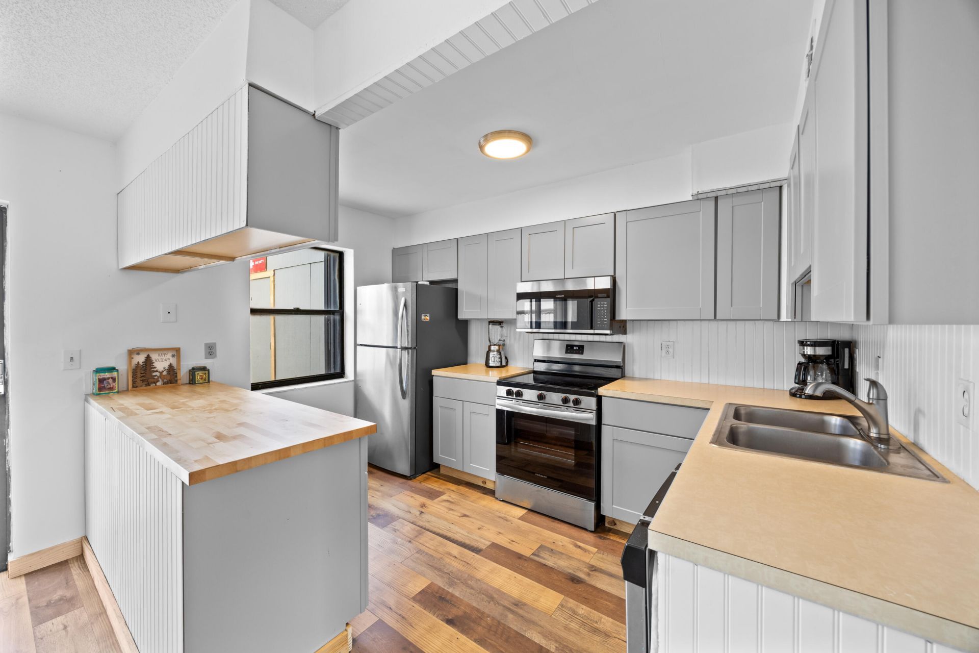 310 Sandtree Drive, Palm Beach Gardens, FL 33403 Photo