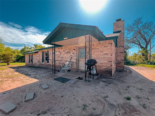 23039 E County Road 1400 Road, Anadarko, OK 73005