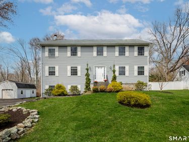 16-A Westview, New Fairfield, CT 06812