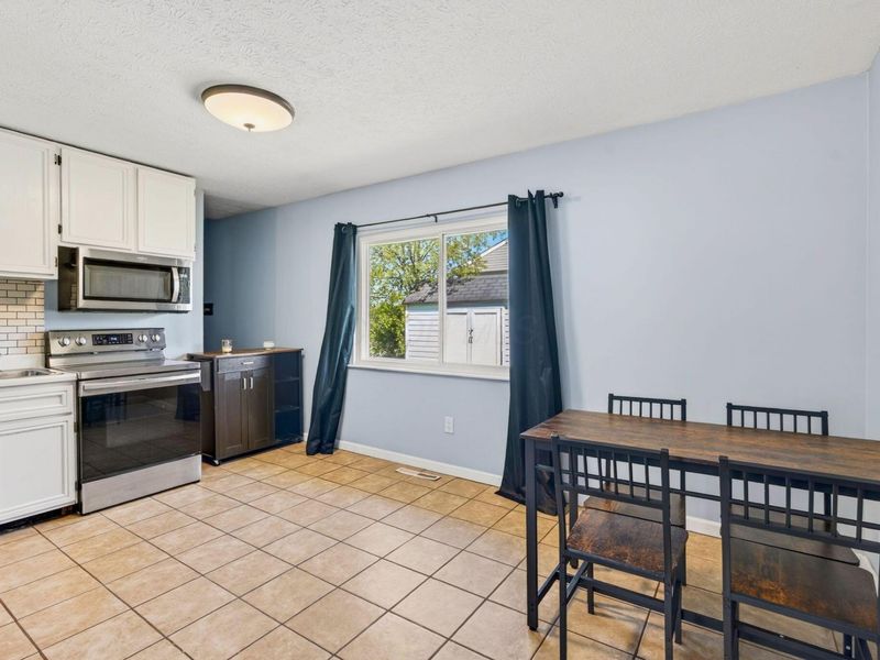 4900 Root Street, Columbus, OH 43207 Photo 19