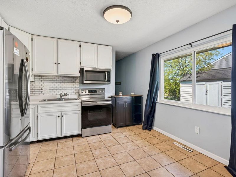 4900 Root Street, Columbus, OH 43207 Photo 23