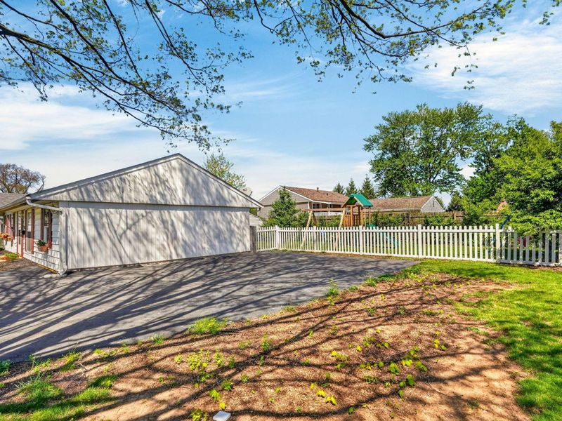 4900 Root Street, Columbus, OH 43207 Photo 47