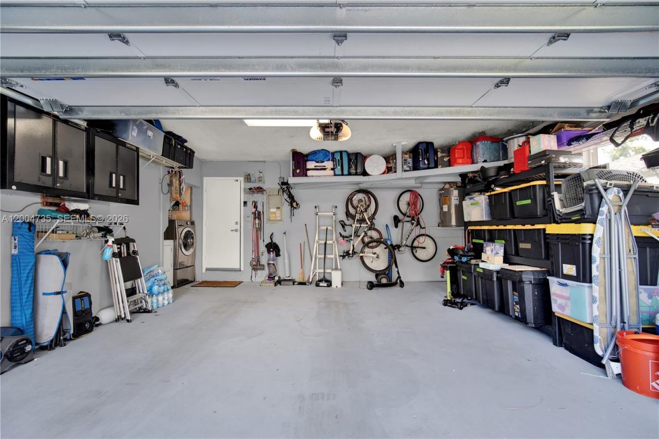 16070 SW 89th Ave Rd, Palmetto Bay, FL 33157 Photo