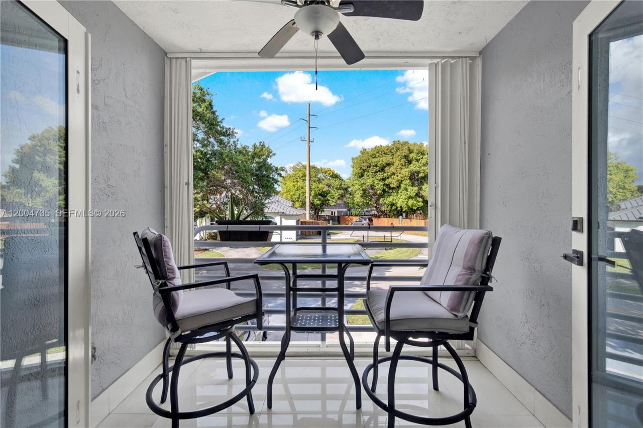 16070 SW 89th Ave Rd, Palmetto Bay, FL 33157 Photo