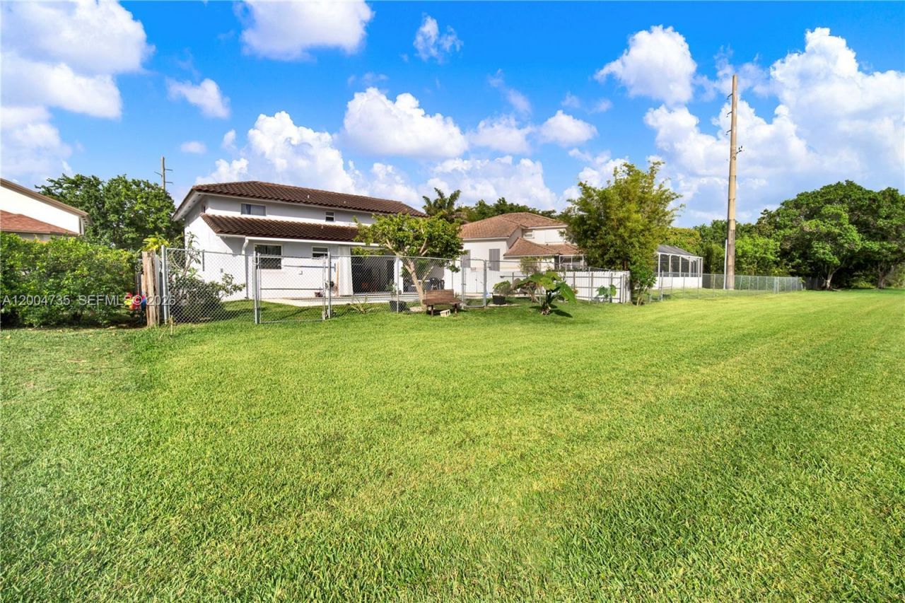 16070 SW 89th Ave Rd, Palmetto Bay, FL 33157 Photo