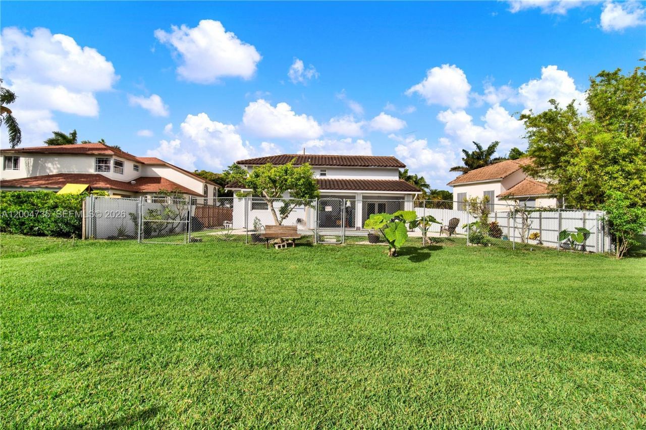 16070 SW 89th Ave Rd, Palmetto Bay, FL 33157 Photo