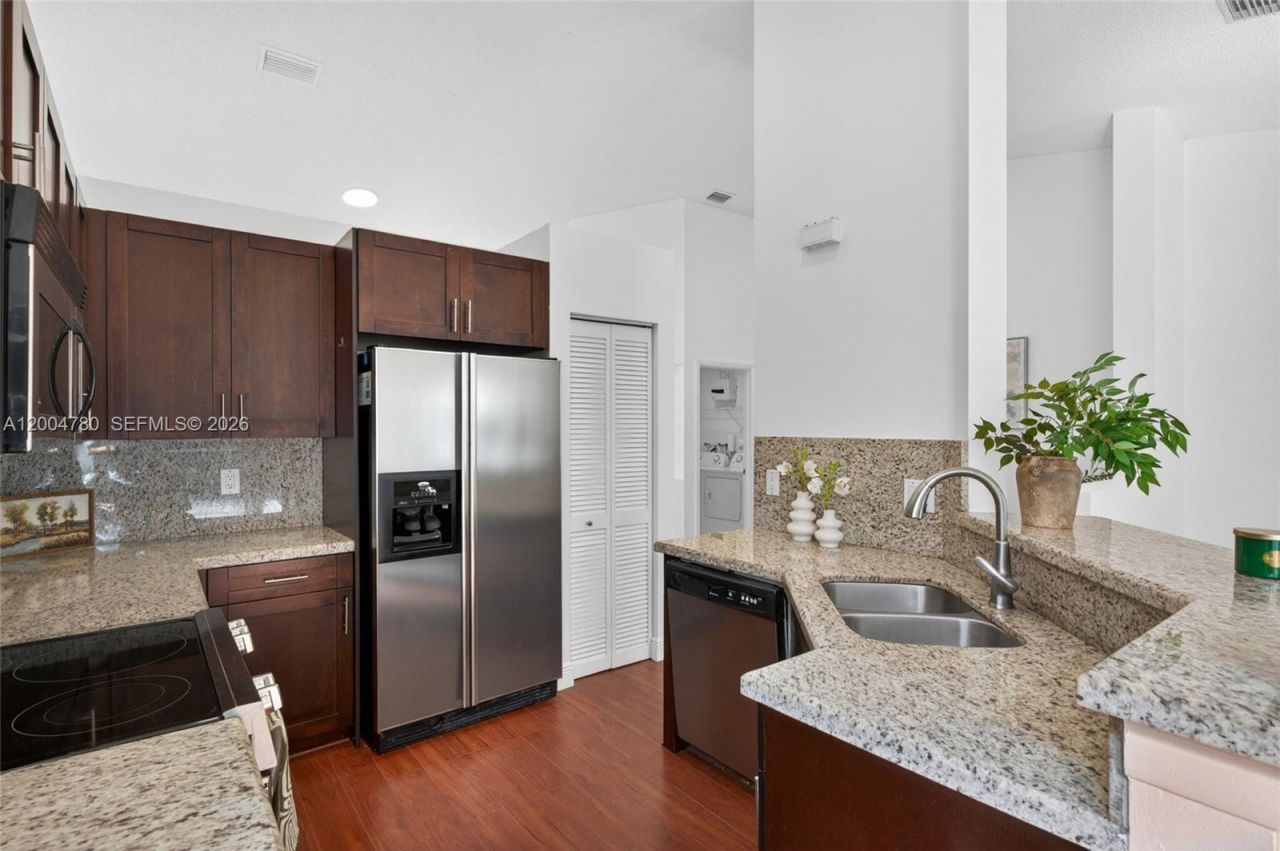 875 Savannah Falls Dr, Unit ., Weston, FL 33327 Photo