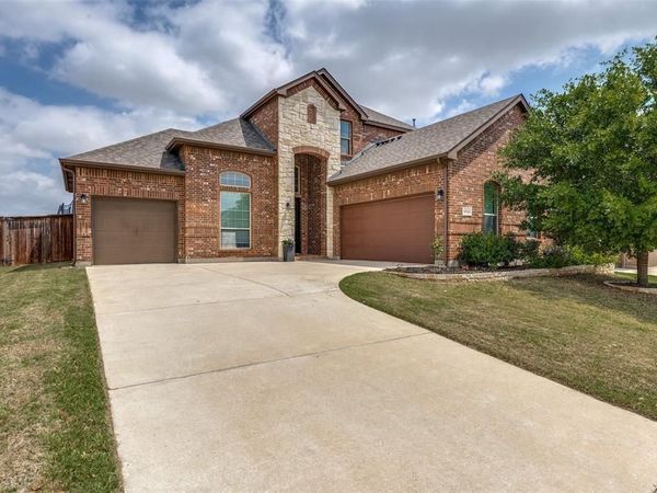 8940 Jewel Flower Drive , Fort Worth, TX 76131
