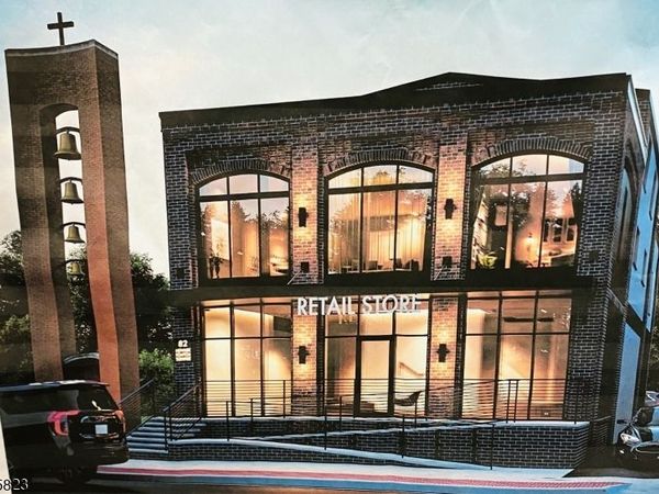 82 Newark Pompton Tpke, Little Falls, NJ 07424