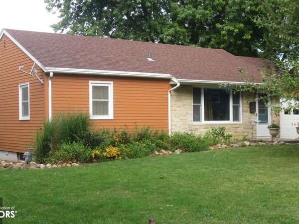 400 S Walnut Street, Carroll, IA 51401