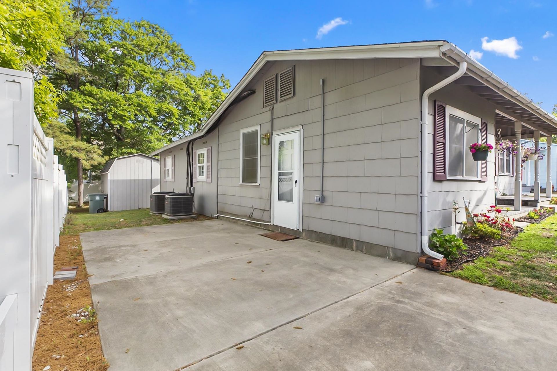 3308 Dunes St. Photo 22