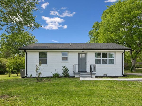 4003 Cedar Cir, Nashville, TN 37218