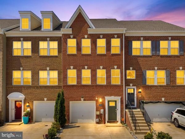 5809 JOHN KEATS PLACE, WHITE PLAINS, MD 20695