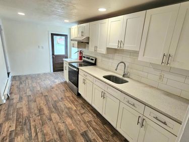 2005 W MAIN STREET, NORRISTOWN, PA 19403