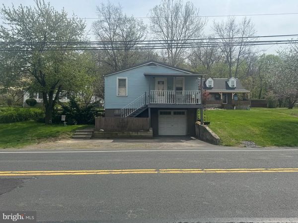 2249 EASTON ROAD , BETHLEHEM, PA 18015