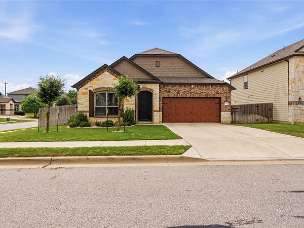 105 West Point WAY, Elgin, TX 78621