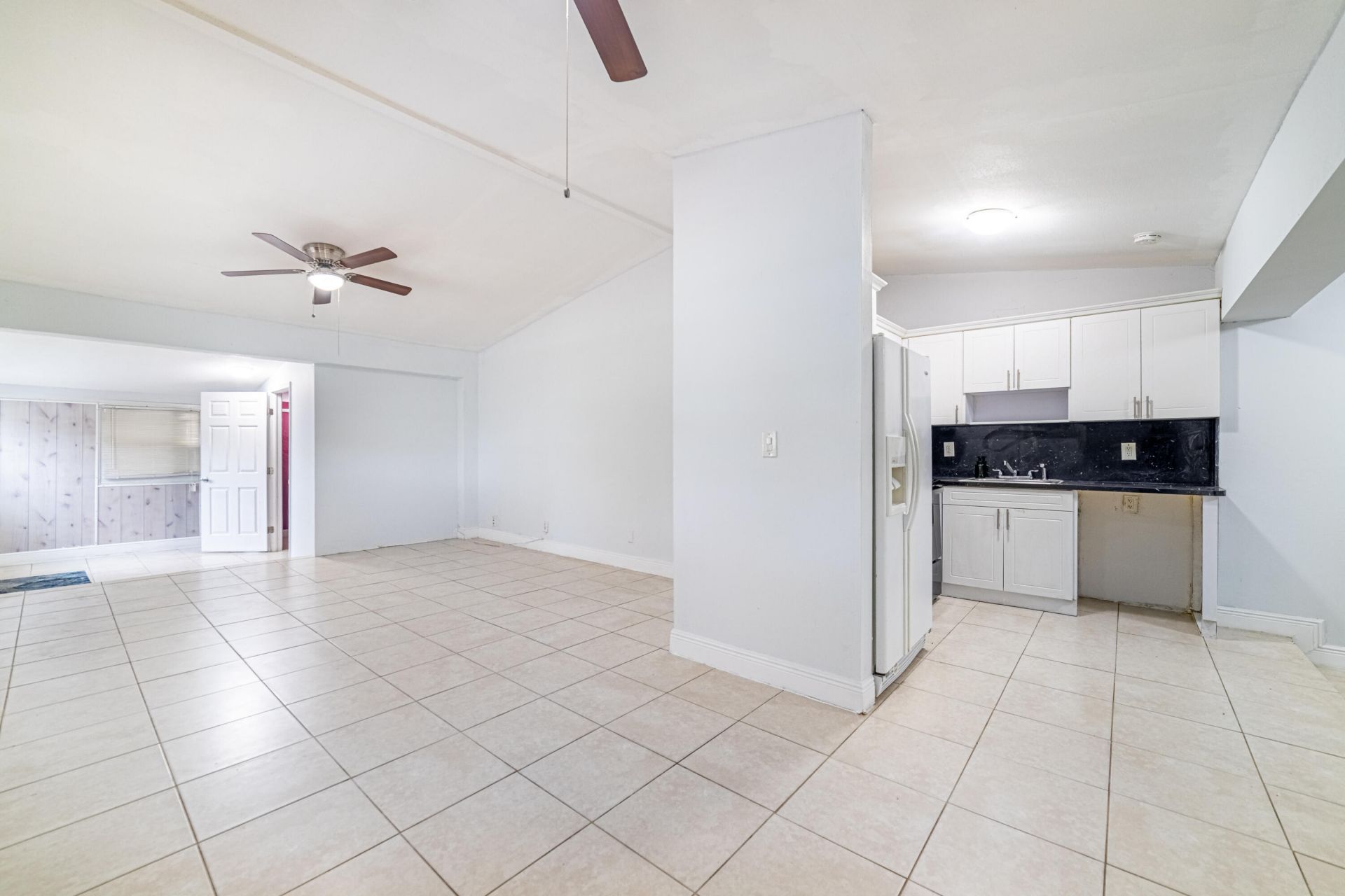 2550 SW 5th Street, Fort Lauderdale, FL 33312 Photo