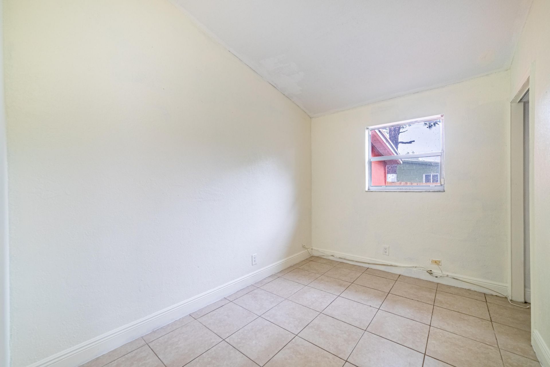 2550 SW 5th Street, Fort Lauderdale, FL 33312 Photo