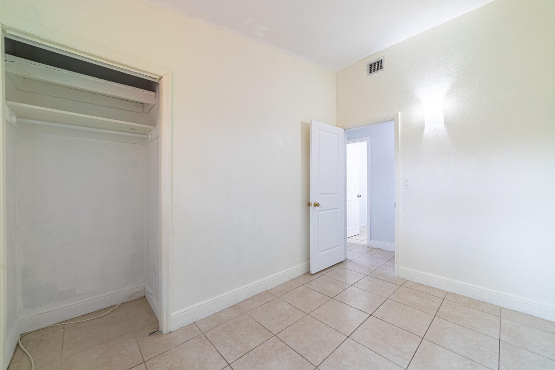 2550 SW 5th Street, Fort Lauderdale, FL 33312 Photo