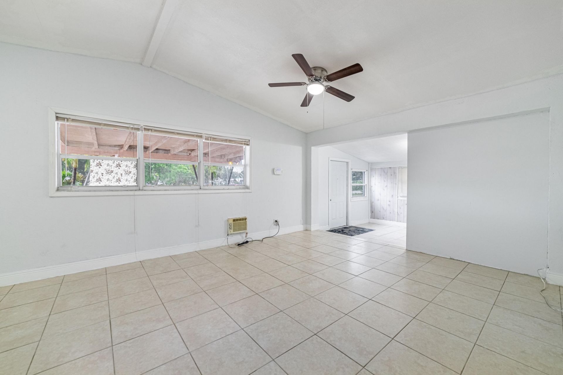 2550 SW 5th Street, Fort Lauderdale, FL 33312 Photo