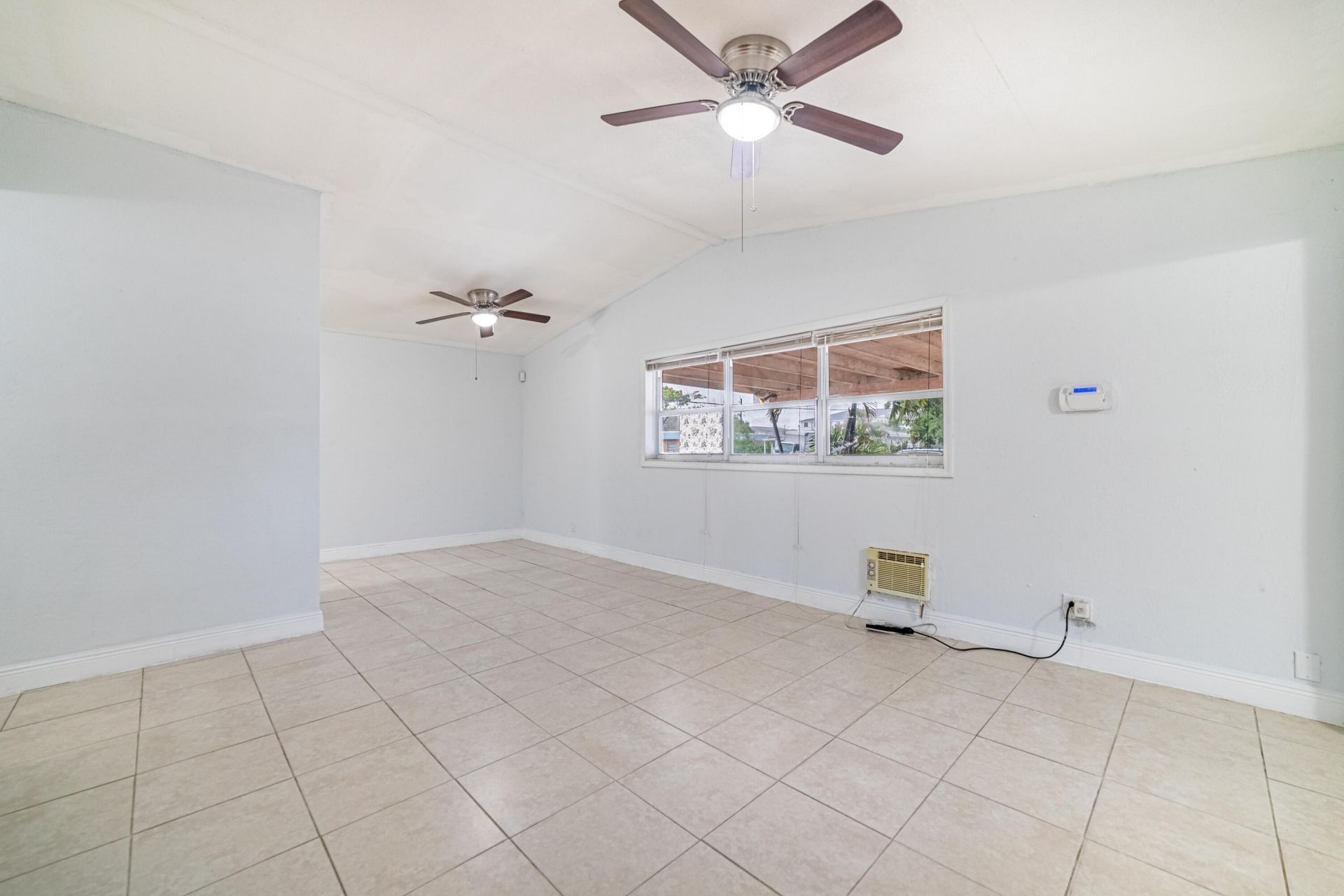 2550 SW 5th Street, Fort Lauderdale, FL 33312 Photo