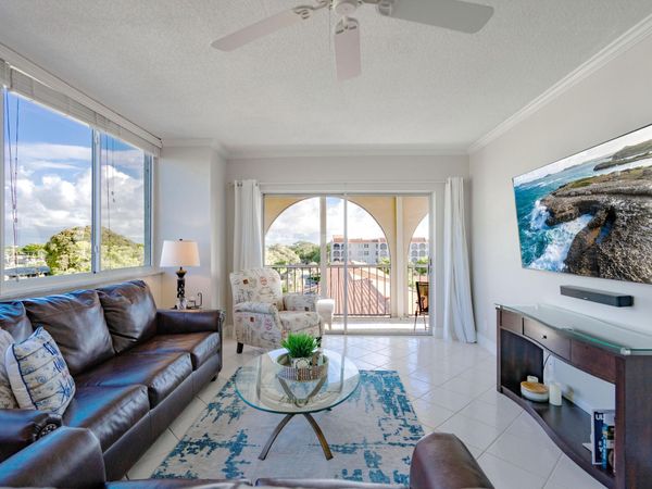 250 NE 20th Street, Unit 5260, Boca Raton, FL 33431