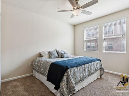 900 Moon Cir #922, Unit 922, Folsom, CA 95630 Photo